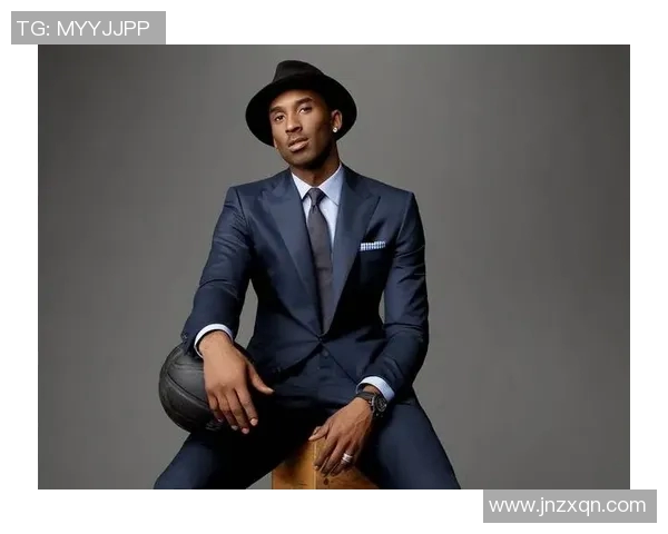 球星足球手包:运动与时尚的完美结合,引领潮流新风尚 球星足球手包:运动与时尚的完美结合,引领潮流新风尚